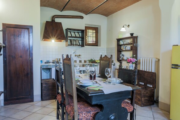 تناول الطعام