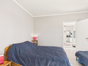 3 bedrooms, free WiFi