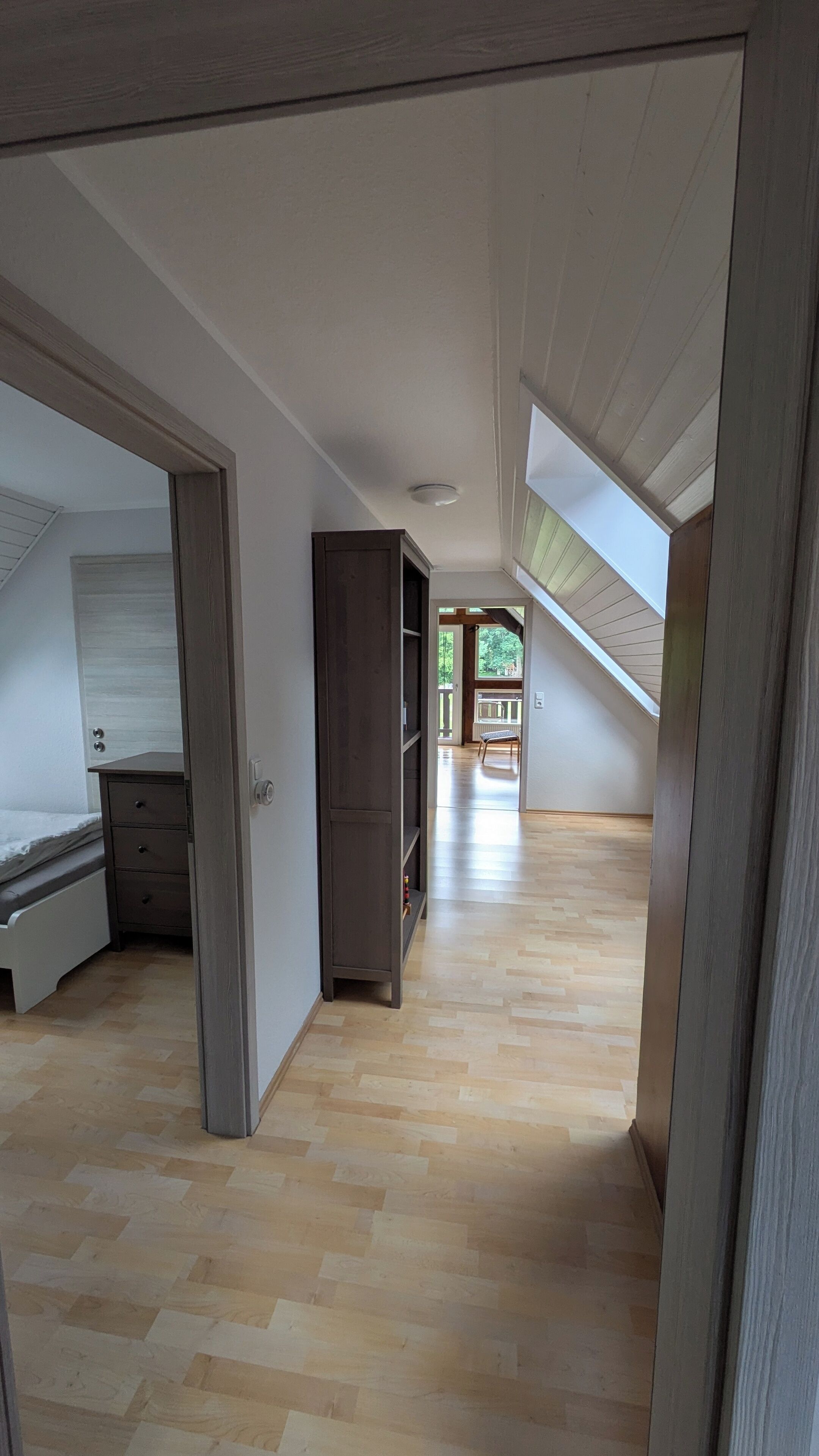 4 Schlafzimmer, Reisekinderbett, kostenloses WLAN, Bettwäsche