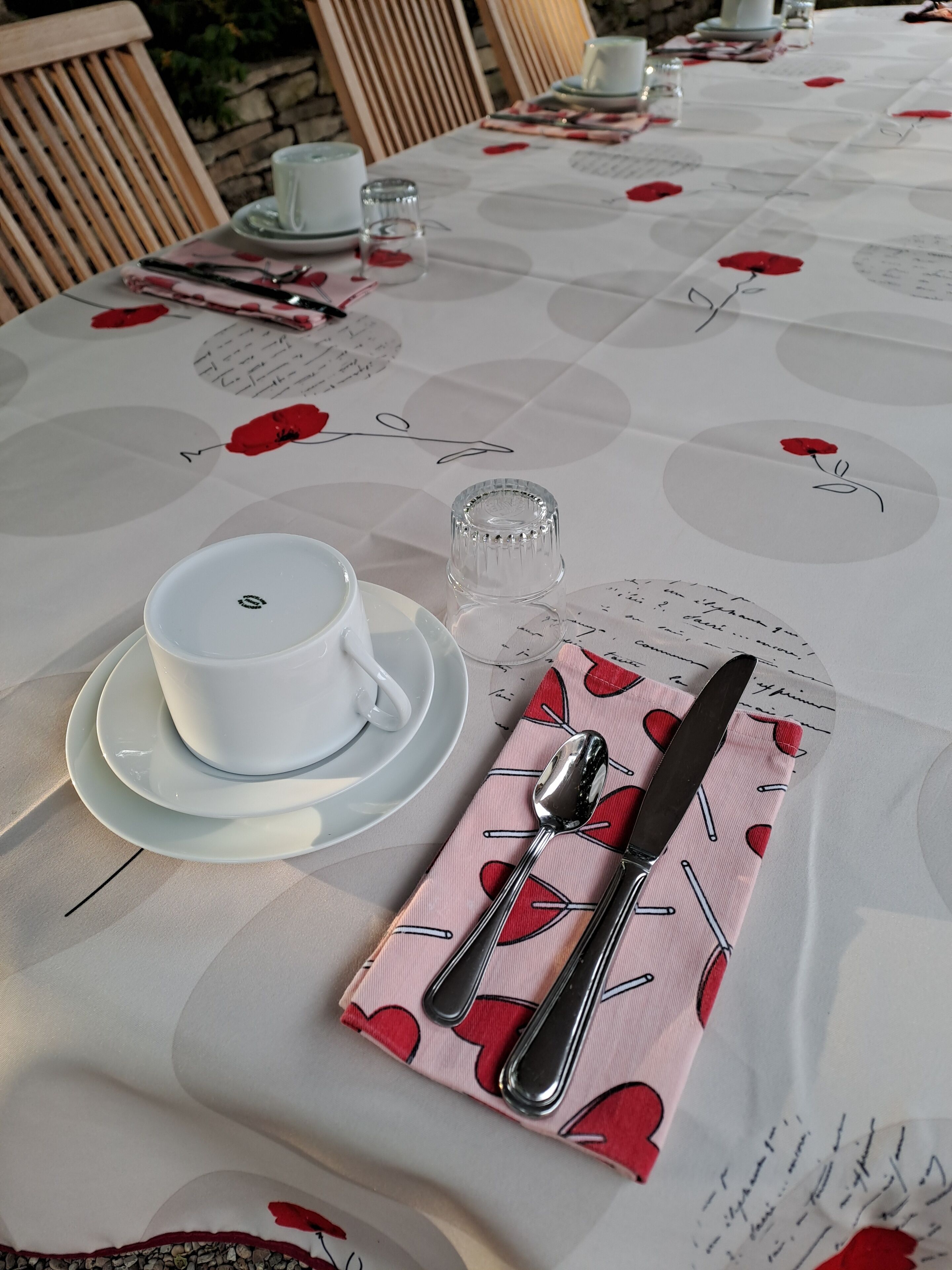 Free daily full breakfast 