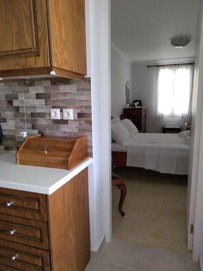 1 bedroom, desk, soundproofing, iron/ironing board
