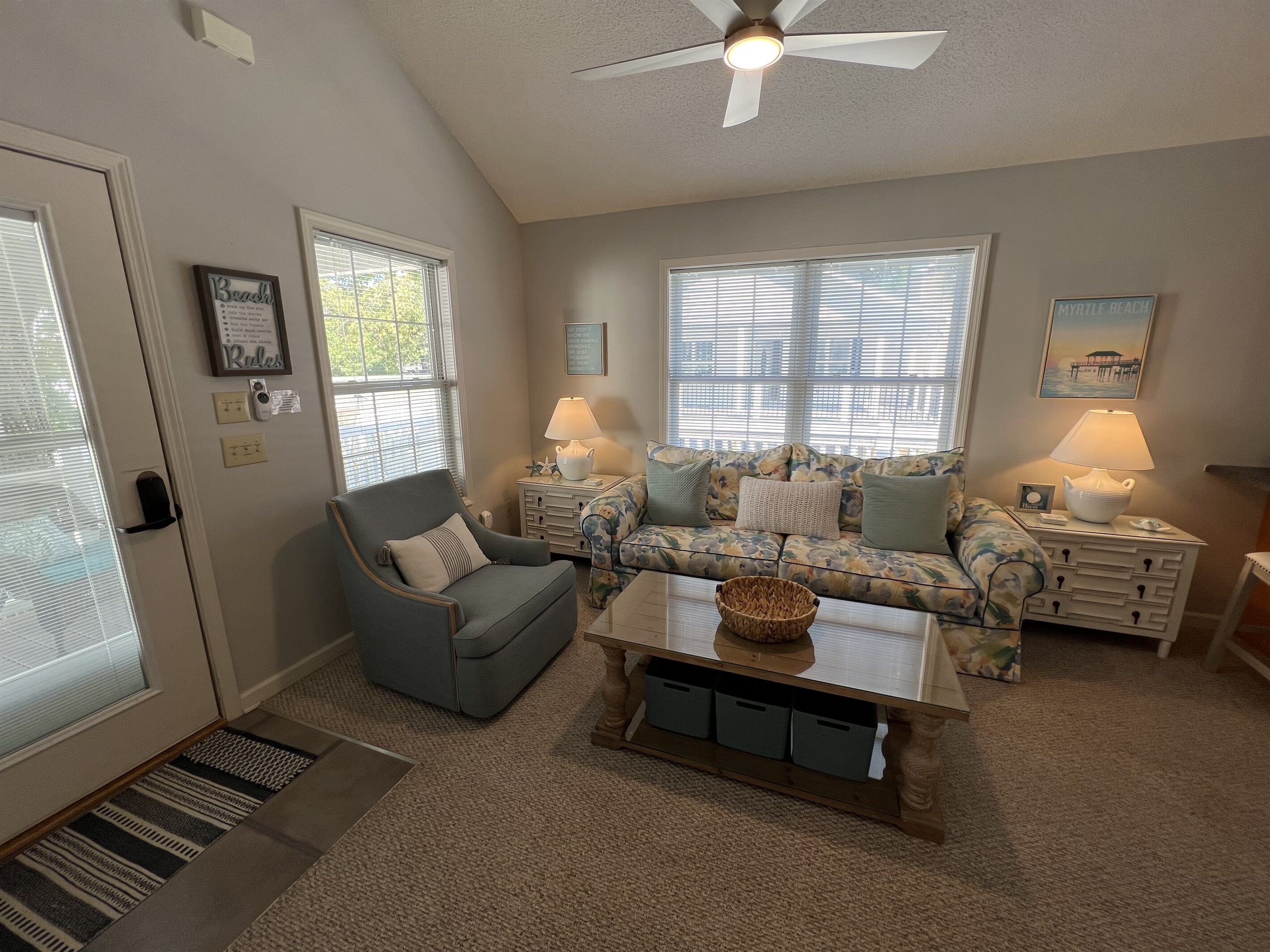 Beach Bums Paradise 3 bdrm 2 bath #8008