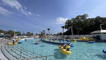 Piscine couverte, piscine chauffée