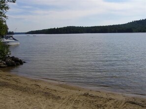 Beach - Winnipesaukee Waterfront on Center Harbor Bay amazing Sunsets (Moultonboro)