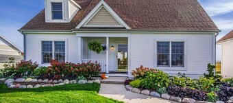 Escape To The Lake! Boat Launch Nearby and Close To All Northern Michigan Fun