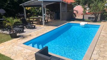 Alberca al aire libre