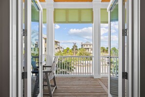 Interior - Holiday Stays! Community Pool and Amenities! Dogs Allowed! Gulf and Bay Access! (Port St. Joe)