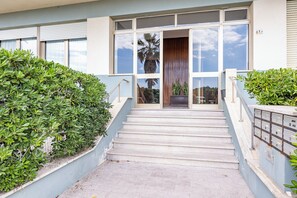 Exterior detail - Annamaria's House 200m From Sea (Viareggio)