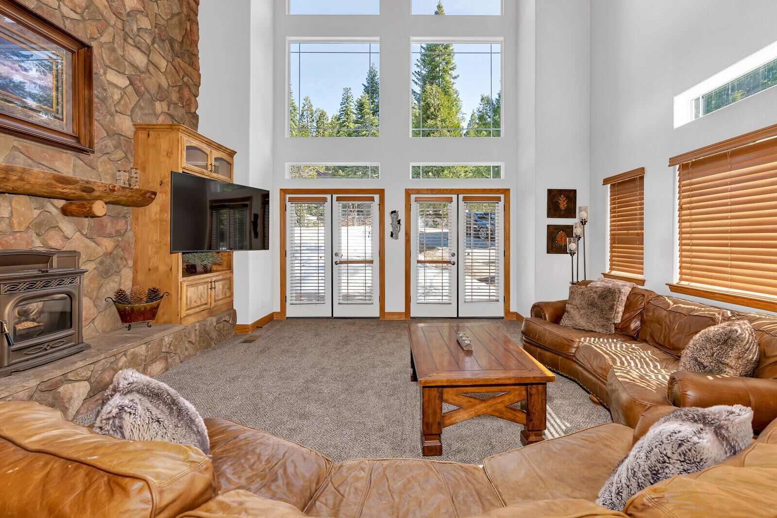 Timber Lodge | 5 Min to Shaver Lake!