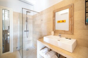 Deluxe Suite | Bathroom - Azalo Country House (Avola)