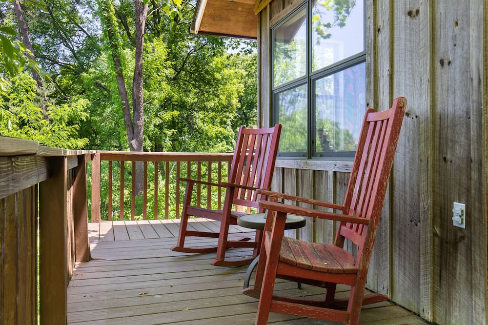 Seymour Airbnb & Cheap Cabin Rentals from 57 AirCabins