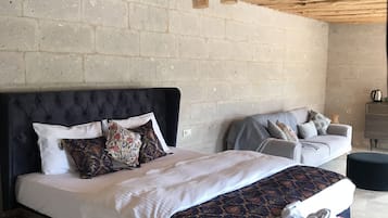 1 bedroom, down duvets, Select Comfort beds, individually decorated