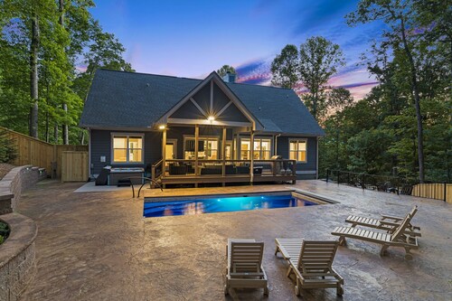 Pools of Sunshine | Pool, Mountain Views, Hot Tub, Game Room & Gourmet Kitchen