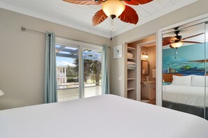 Room - 🌊Close to Beach, Pet Friendly, Great Outdoor Spaces in SJB | Flip Flop🌊 (St. Joe Beach)