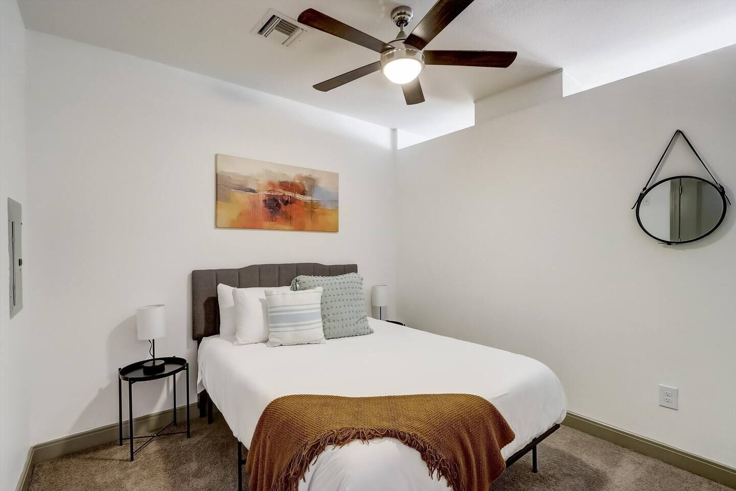 Frontdesk | Pleasant Studio Apt near Papago Park