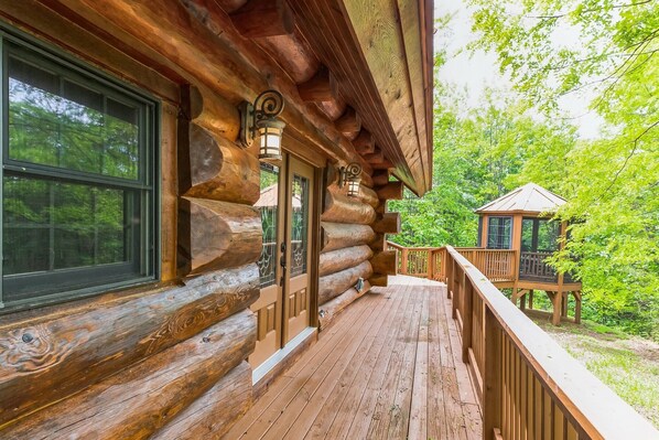 Cabin, 2 Bedrooms | Property grounds - Ridge Views - Private Mountain Top Cabin 2 Bedroom Cabin by Heavenly Views Resort (Gatlinburg)