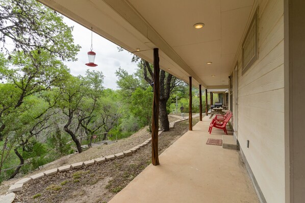 Terrace/patio - Lazy S - NEW to our portfolio (Concan)