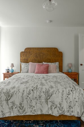 3 slaapkamers, een bureau, een strijkplank/strijkijzer, gratis wifi