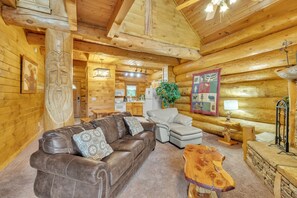 Cabin, 2 phòng ngủ | Khu phòng khách