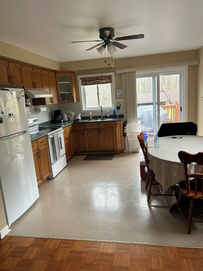 Welcome to Red door cottage! Sauble Beach!