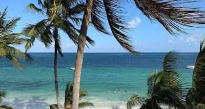 Home away from home, Mombasa: 5mins away to beach