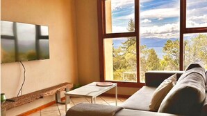 Dupleks Grand, 3 kamar tidur, pemandangan danau, tepi danau | Area keluarga | Smart TV dan lantai berpemanas