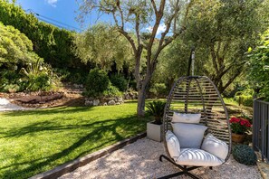 Property grounds - HappyFew La Villa Summertime (Nice)