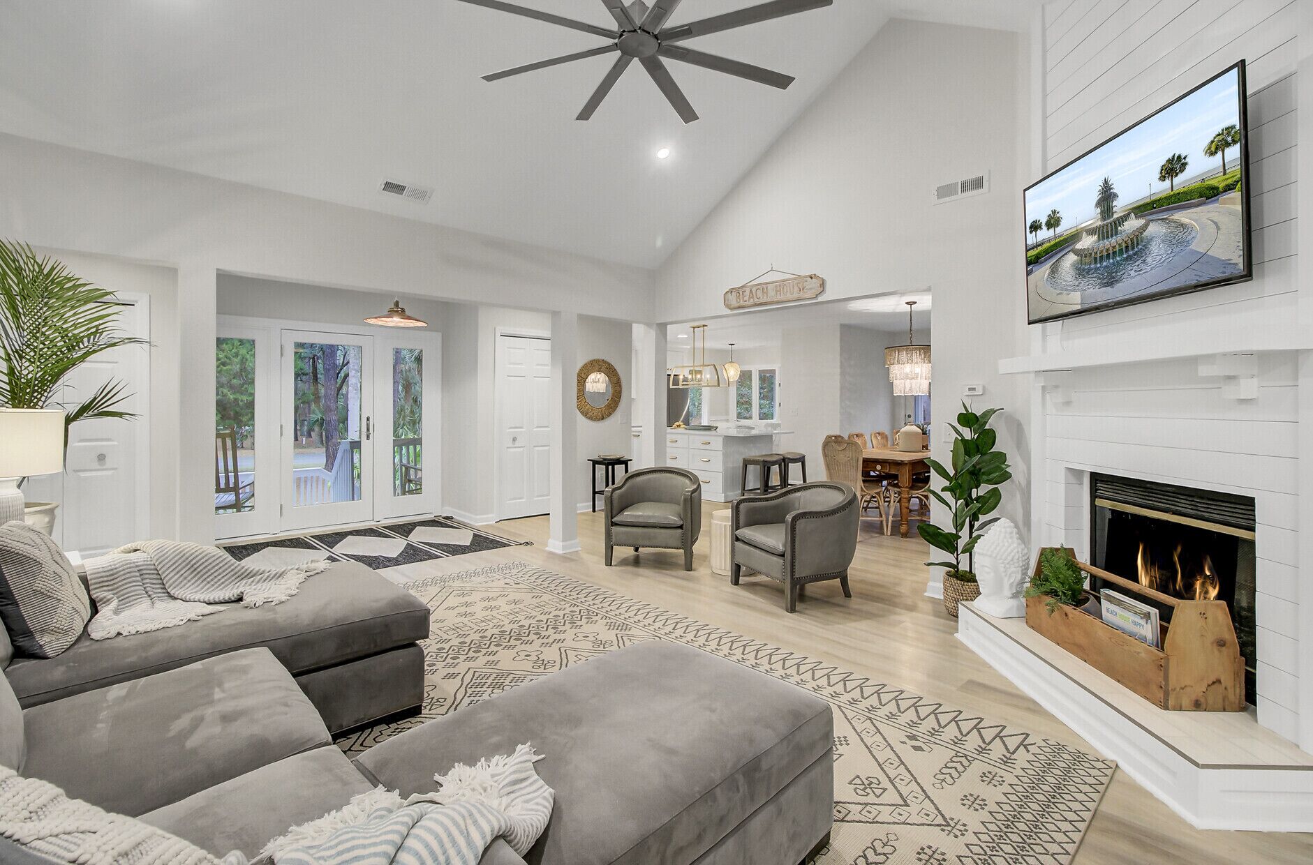 NEW! 156 Bluebill: Stylish 5BR Home, Bike to Beach, Beach Gear/Bike Credit