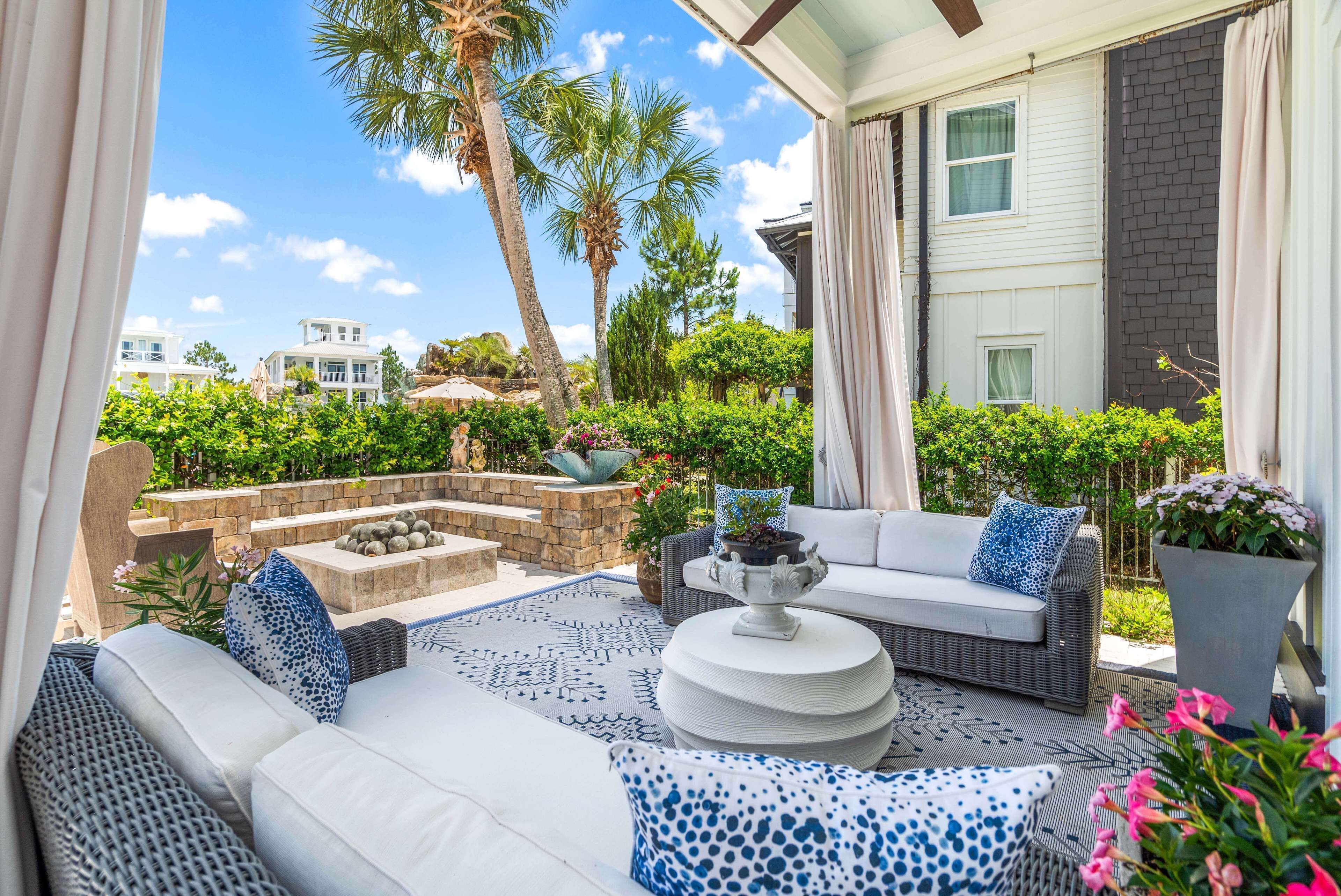 Prettiest House on 30A with Resort Pool Golf Cart