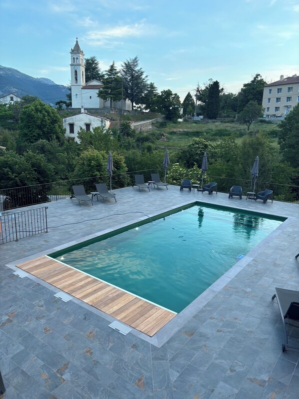 Seasonal outdoor pool