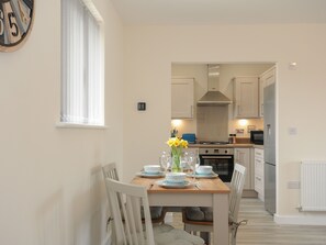 Dining - Trewhiddle Retreat (St Austell)