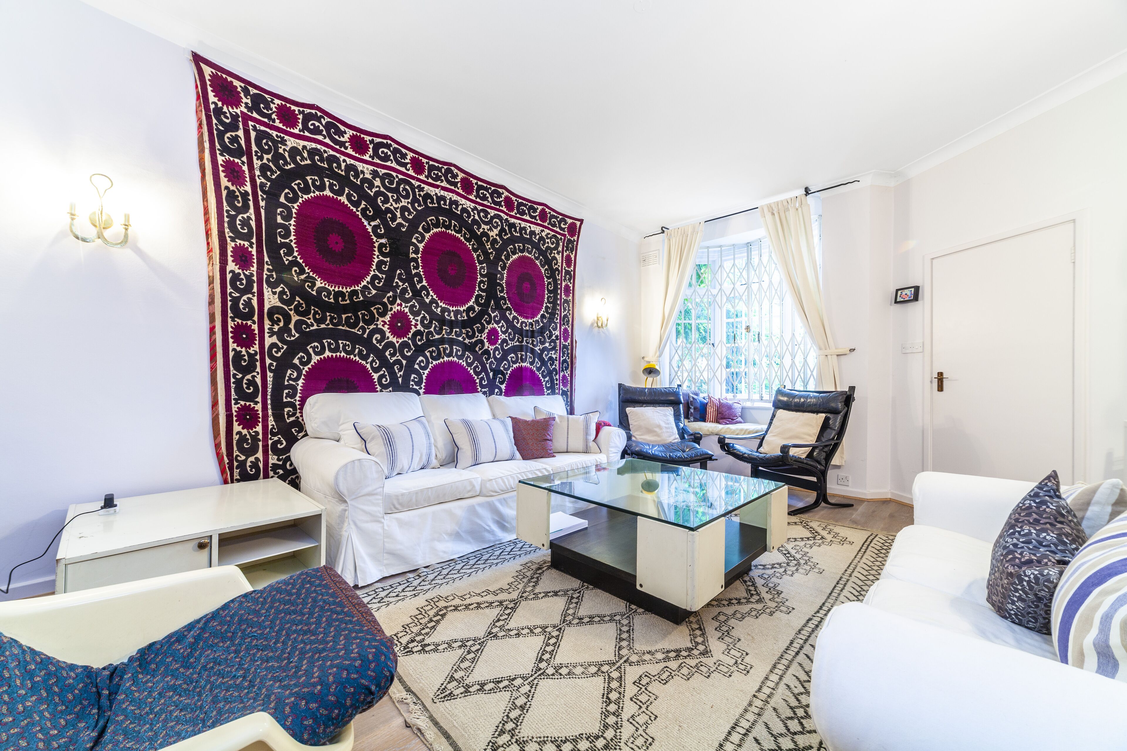 Unique 3bdr Mews House W/private Courtyard