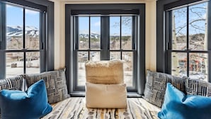 Unclassified image, 4 of 26, button - The Carlin Lomax | Balcony views, family-friendly (Breckenridge)