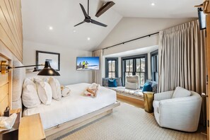 1 slaapkamer, een strijkplank/strijkijzer, wifi, beddengoed