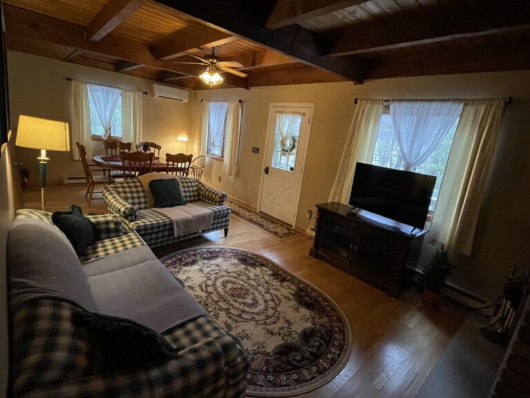Pocono Pines Chalet - Stokes State Forest, Sandyston