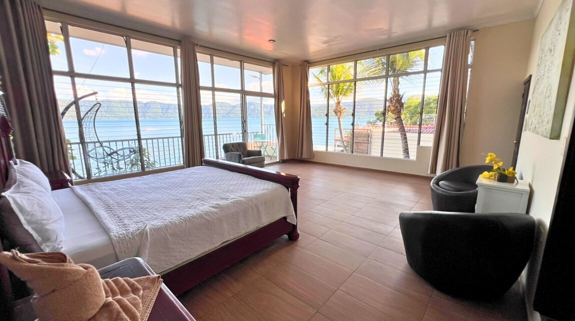 5 chambres, accès Internet