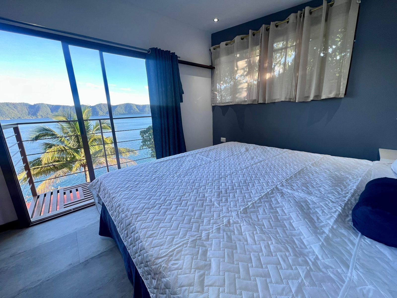 5 bedrooms