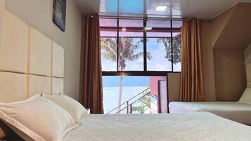 5 bedrooms, iron/ironing board, bed sheets