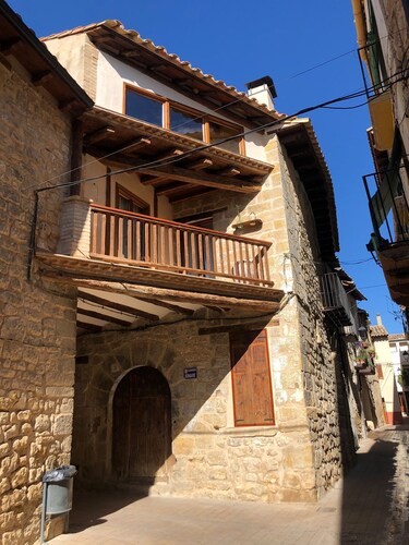 !casa con Encanto en el Centro de Arnes!