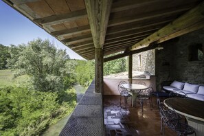 Villa | Terrace/patio