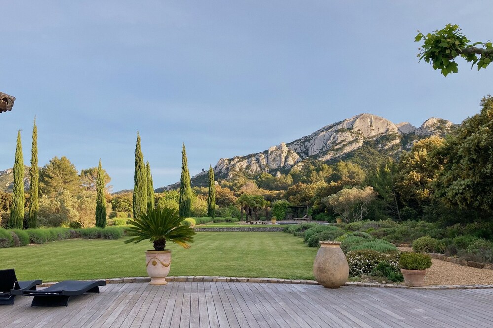 Stunning view villa - Provence's Alpilles