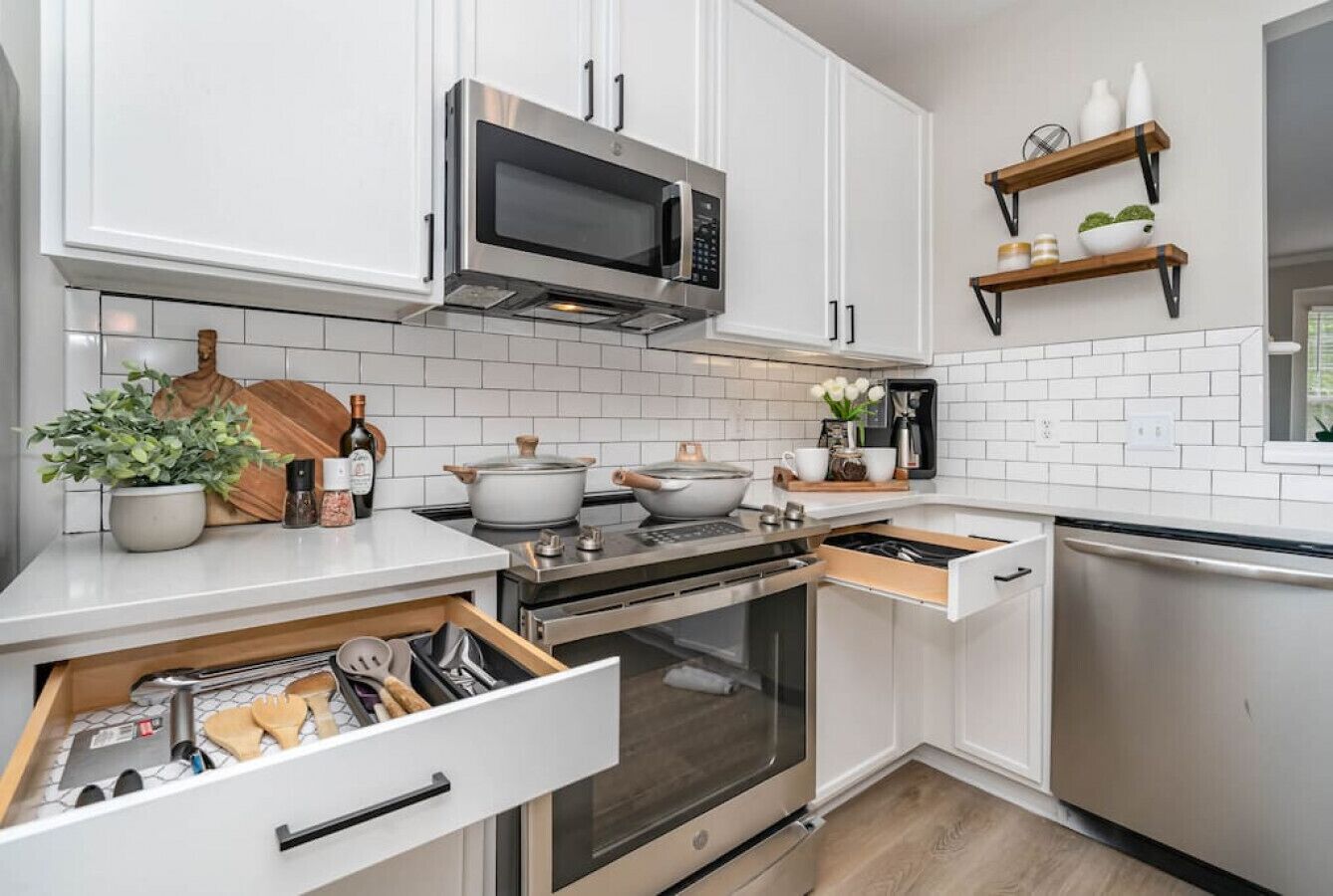 Bruno Landing. Fresh, Comfortable, Convenient -RDU