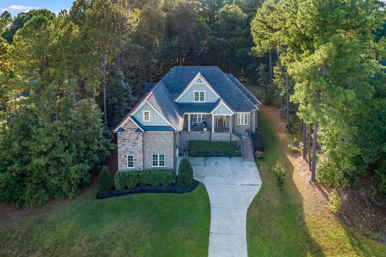 Custom 4 Bedroom Home in Stunning Subdivison