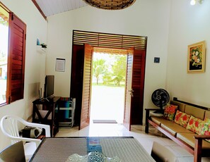 Smart TV 32 pulgadas con canales de televisión vía satélite, televisión