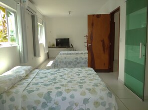 Family House | Individually decorated, iron/ironing board, free WiFi - Recanto Feliz (Tamandaré)