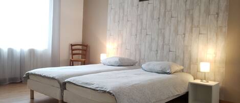 3 chambres, Wi-Fi, draps fournis