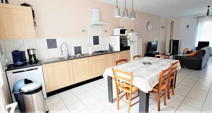 Grande Maison de Campagne, Proche Lac de Madine, Nancy-metz et Verdun