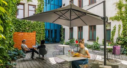 No.23 Premium Aparthotel