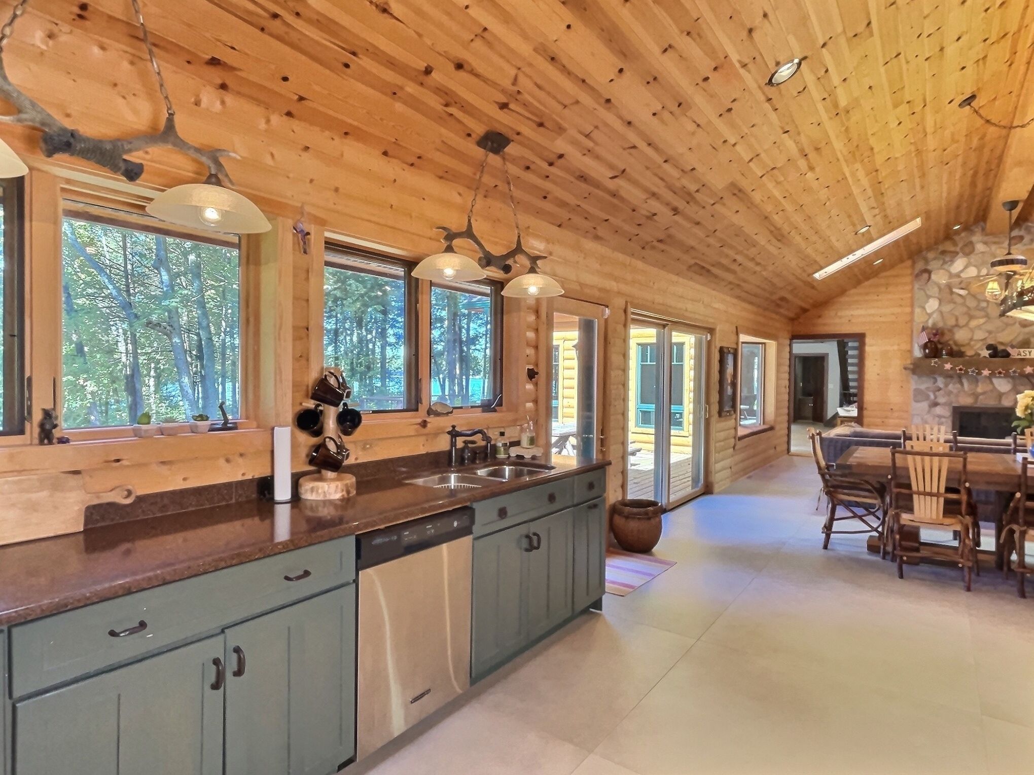 New listing on Whitesand Lake Three bedrooms Three bathrooms