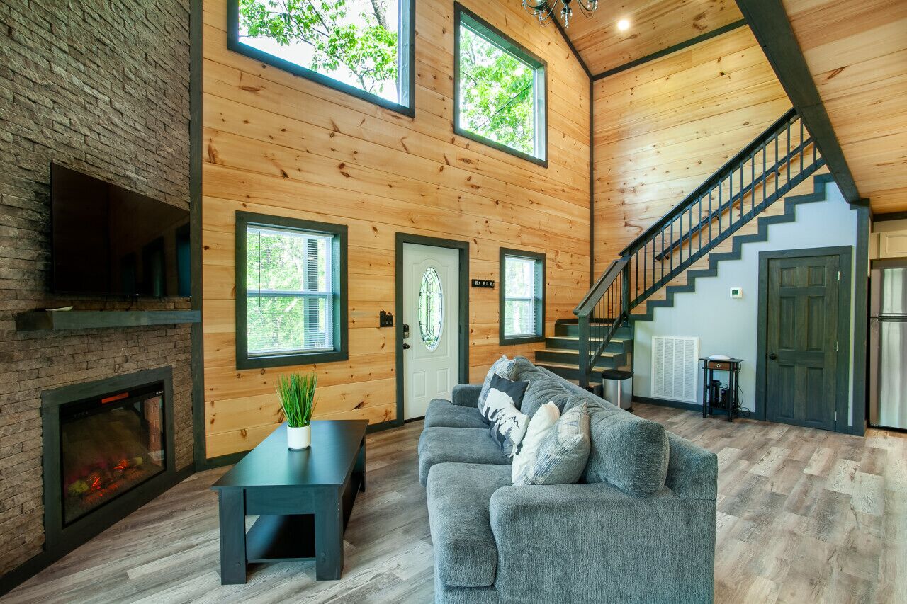 Smart TV, fireplace, ping pong